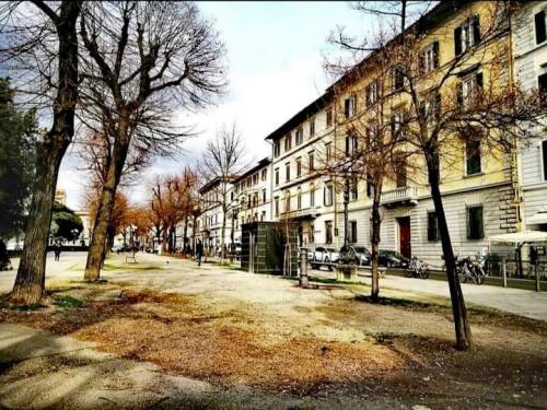 173 - Letterio-Scopelliti - Firenze-Piazza-Indipendenza - Fotografia