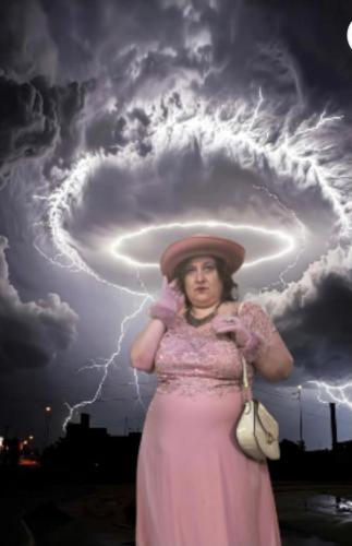 Arte-Digitale - Dechevska-Marieta - 1129 - I-DO-NOT-AFRAIT-OF-STORM-BECAUSE-IS-JESUS-I-AM-SCARED-OF-BOMB - Fotografia-arte-digitale