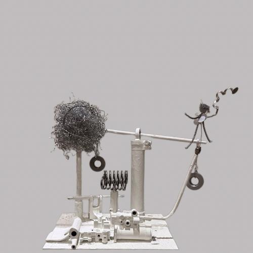 012 - Luana-Bottallo-LuBi - Di-volo-in-volo - 65x70-cm - Componenti-aeronautici-scrilico-e-stucco